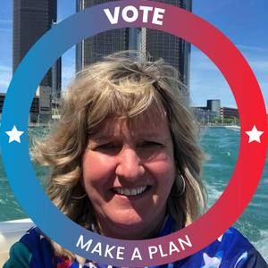 Meet your Posher, Laurie